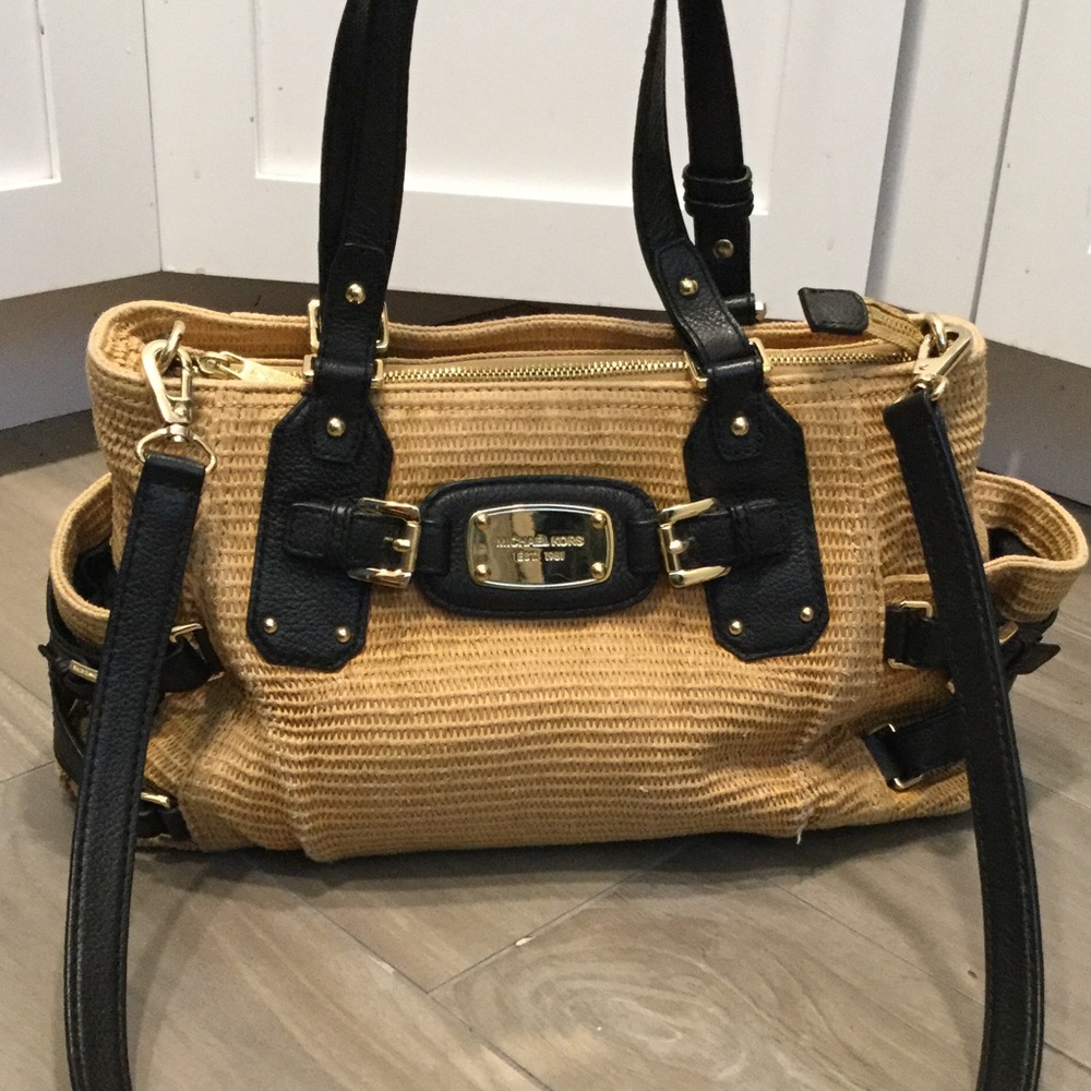Final sale!  MICHAEL KORS STRAW LEATHER CROSSBODY SHOULDER BAG TOTE PURSE